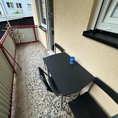 Tolle Direkt Am Campus 24-7 Checkin Lägenhet Germersheim