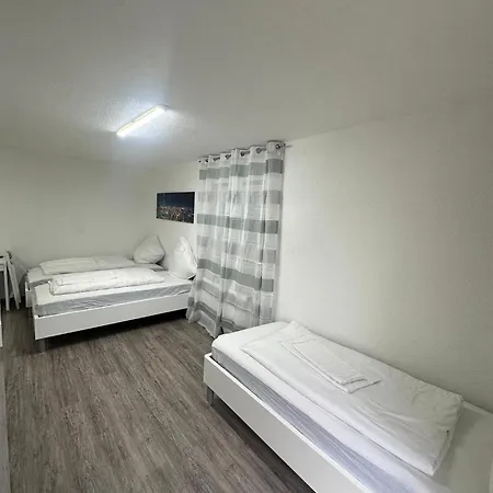 Tolle Direkt Am Campus 24-7 Checkin * Germersheim